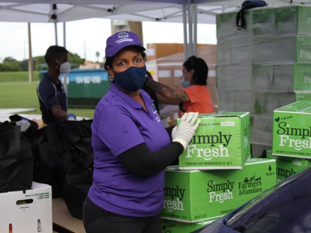 Commissioner-Yvette-Colbourne-in-action-in-Miramar-12