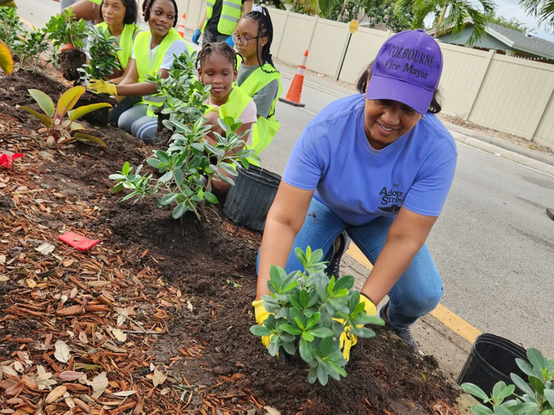 Yvette-Colbourne-in-action-in-miramar-01