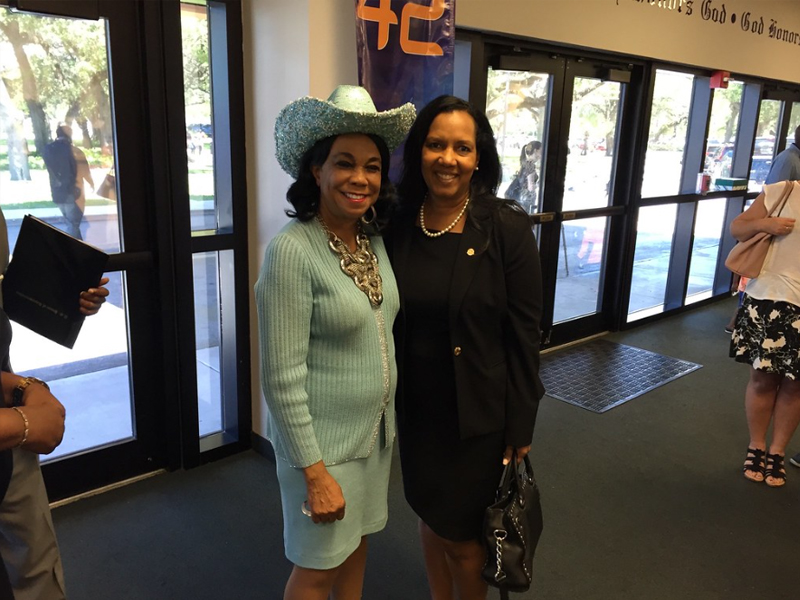 Yvette-Colbourne-in-action-in-miramar-25